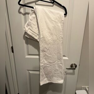 KUT from the Kloth Ana High Rise Flare in White